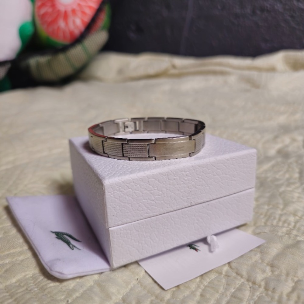Lacoste Metropole Silver Bracelet Stainless Steel Crocodile Logo - Picture 2 of 5